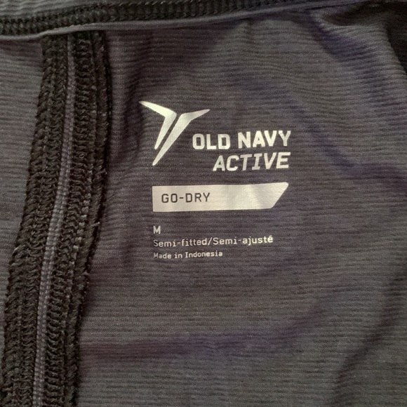 Old Navy Active - Picture 2 of 4